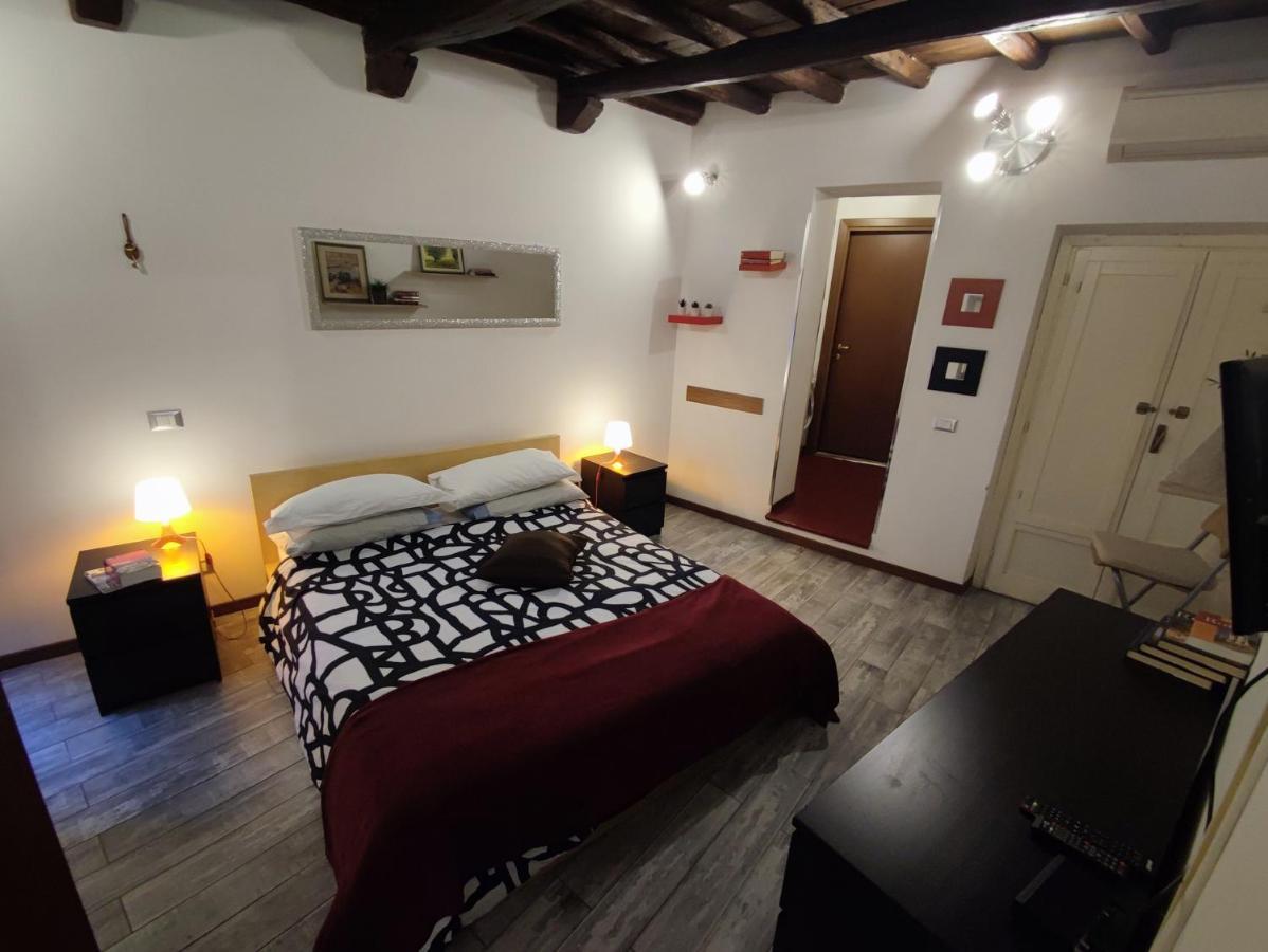 Nel Cuore Di Roma Apartman Kültér fotó